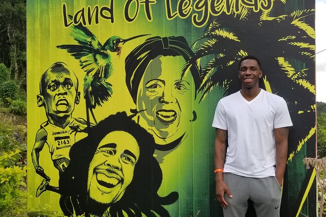 6. Bob Marley 9miles/Dunn's River Private Tour(420 Friendly)final resting place - Stop 1 Tips: Make the Most of Museum and Gallery Time