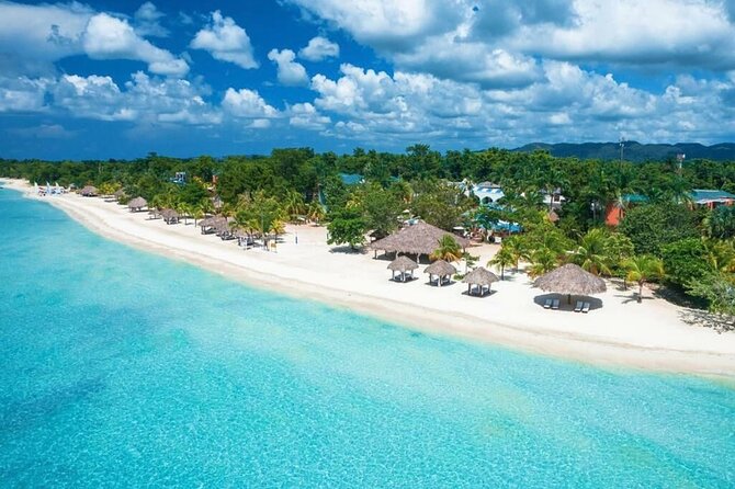 7 Miles Beach in Negril: Snorkeling, Boat Ride and Rick’s Cafe - Seven Miles Beach walk: relax first, then swim and photo