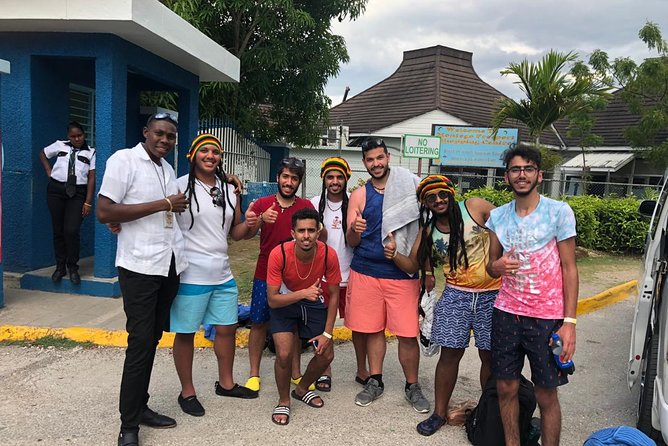 Airport MBJ Round Trip Transfer to Ocho Rios Airbnb Home, Resorts - Comfort that actually helps on Jamaica roads