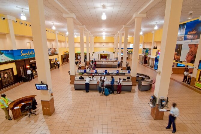 Airport Shuttle from Montego Bay (MBJ) to Hotel - When your flight is delayed, here is why it helps to have details ready