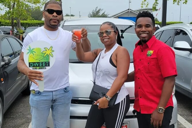 Airport Transfer Montego Bay: Riu Montego / Reggae / Palace - How Much It Costs, and Whether $12 Per Person Is a Smart Deal