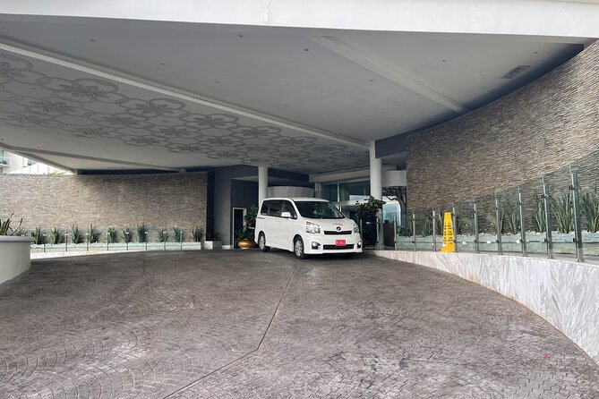 Airport Transfer To Negril - The real value: avoiding the arrival stress and getting oriented fast