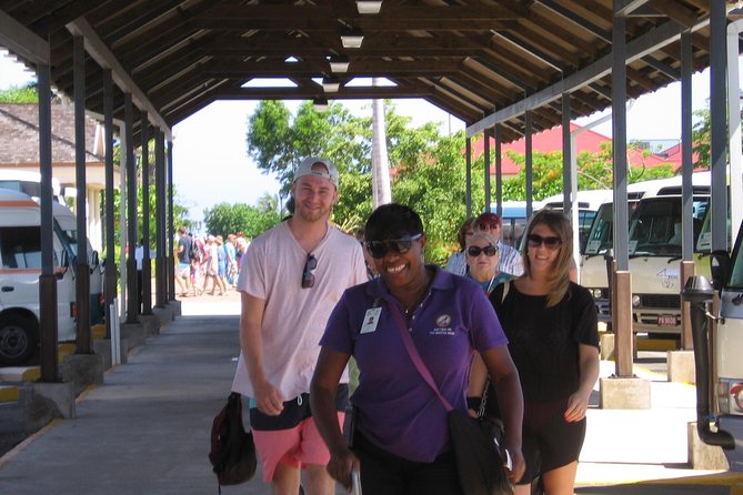 Airport transfer with Uber Montego Bay - What the Best Accounts Say About the Driver Experience