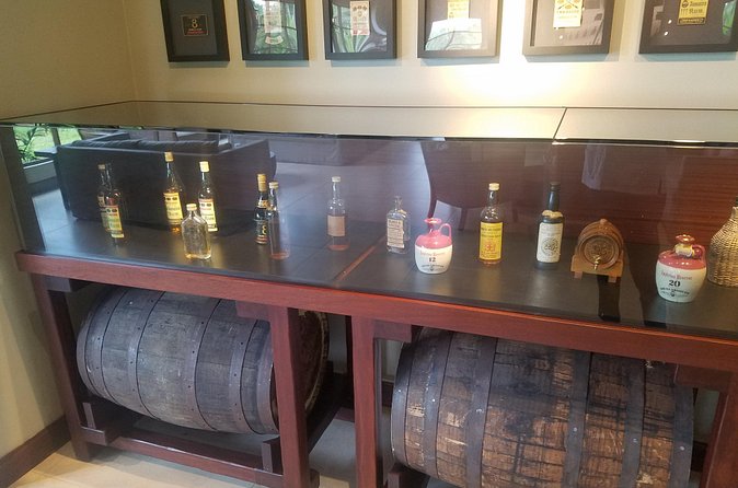 Appleton Estate Rum Tour [Transportation services] - Barrel houses and flavor learning: how to get more from the aging talk