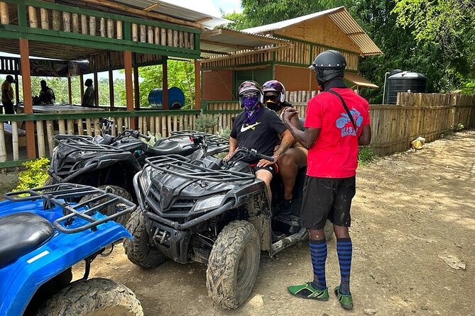 ATV, Ricks Cafe and 7 Mile Beach - The Ultimate 3!! - The built-in free time: lunch, shopping, and sightseeing at your pace