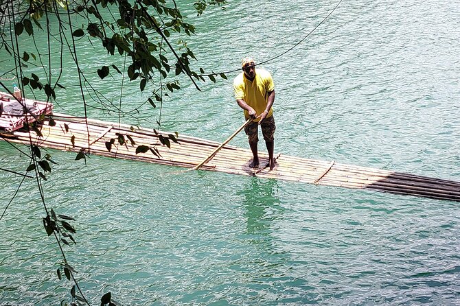 Bamboo Rafting and Boston Jerk Centre Tour in Portland Jamaica - Boston Jerk Centre stop: what you get and why it works