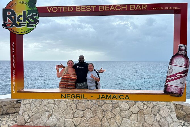 Bamboo Rafting and Rick Cafe Negril Private Tour - Rick’s Cafe for 5 hours: cliff jumping, pool time, and sunset views