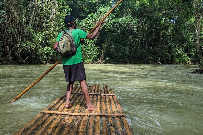 Bamboo Rafting Experience on the Martha Brea - The float itself: pacing, poling practice, and photo time