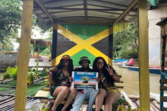 Bamboo Rafting & Limestone Foot Massage on the River - Safety, Guide Style, and What Recent Service Looks Like