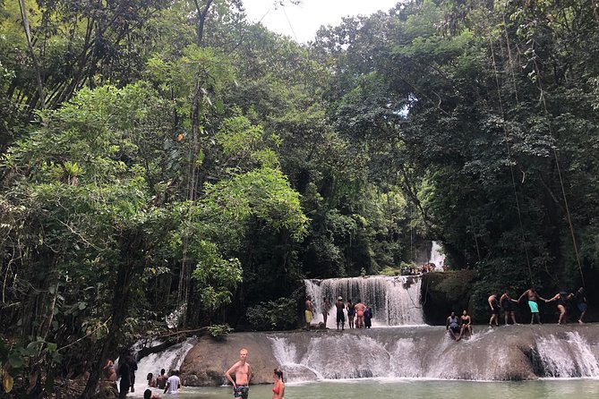 Black River Safari and YS Falls - The guide matters more than you expect, especially around water