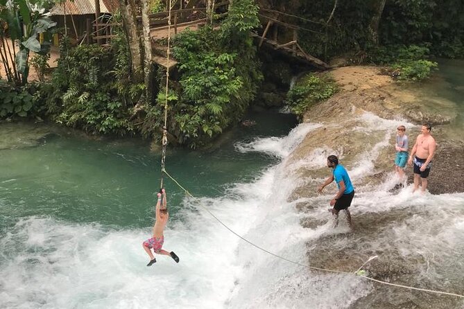 Blue Hole and Dunn's River Adventurous and hiking waterfalls from Ocho Rios - The driver and guide factor: why it can make or break the day