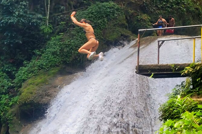 Blue Hole and Dunn's River Falls Ocho rios - What the Included Extras Actually Do for Your Day