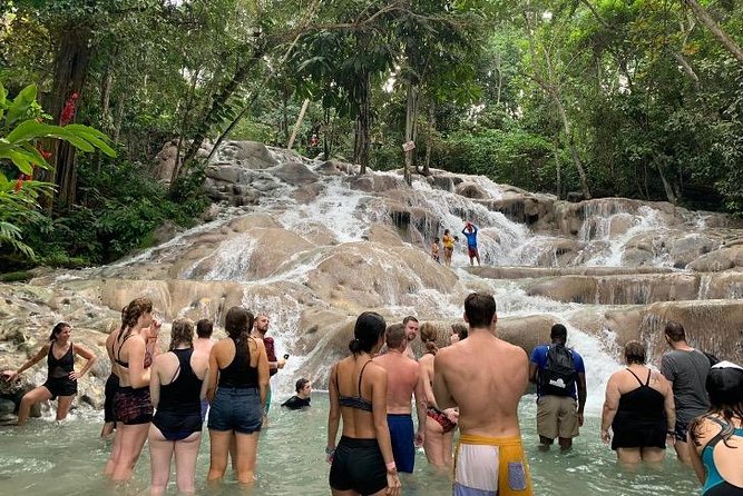 Blue Hole and Dunn's River Falls Private Tour from Montego Bay - Stop 1: Blue Hole, hiking routes and the best way to jump in