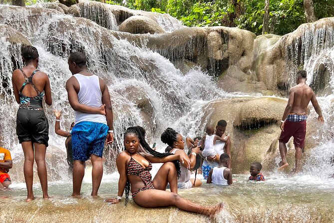 Blue Hole and Dunn's River Tour (Entrance Fees Not Included) - Why the Blue Hole and Dunns River combo works so well in Ocho Rios