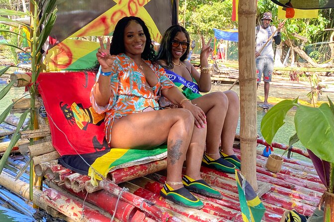 Blue Hole and River Rafting in Ocho Rios - River rafting: adventure that keeps the day moving