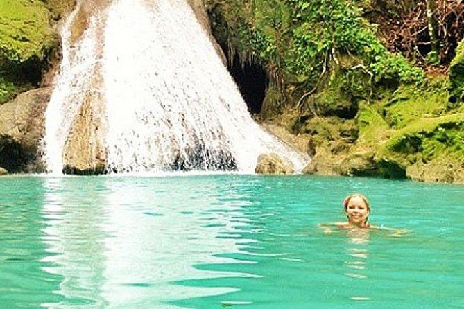 Blue Hole and River Tubing Combo from Ocho Rios - 9:00 am Pickup, Mobile Tickets, and Small-Group Flow
