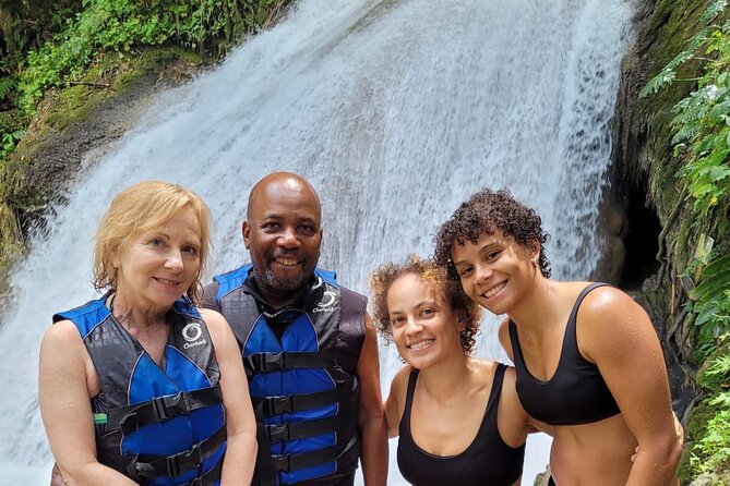 Blue Hole and Shopping in Ochi Rios - Driver and service level: why the day feels easy