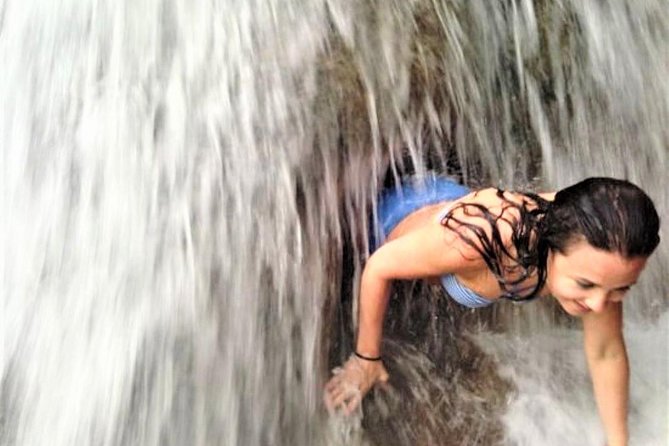 Blue Hole & Secret Falls Day Trip plus Shopping from Runaway Bay - Safety, pacing, and the photo rhythm you should expect