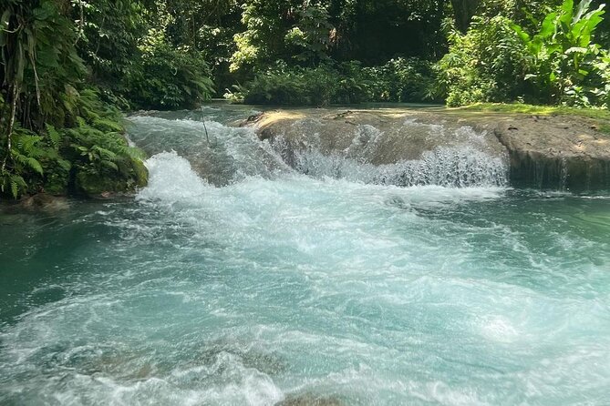 Blue Hole, Secret Falls & River Rapids Tubing from Montego Bay - Stop 2: Ocho Rios Time for a Real Break, Not Just Waiting