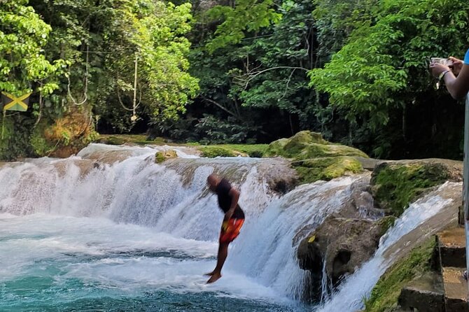 Blue Hole Waterfall Tour from Montego Bay - Sevilla la Nueva (New Seville) and Santa Gloria: Columbus’s dates you can remember