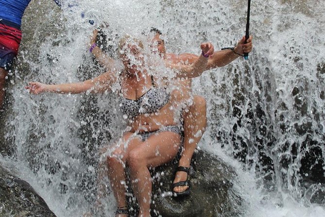 Blue Hole waterfalls from Runaway bay - Key things I would not skip