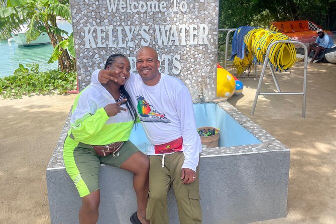 Boatride & Snorkeling then Margaritaville Hipstrip Activity - What you should pack (because towels and lunch are on you)