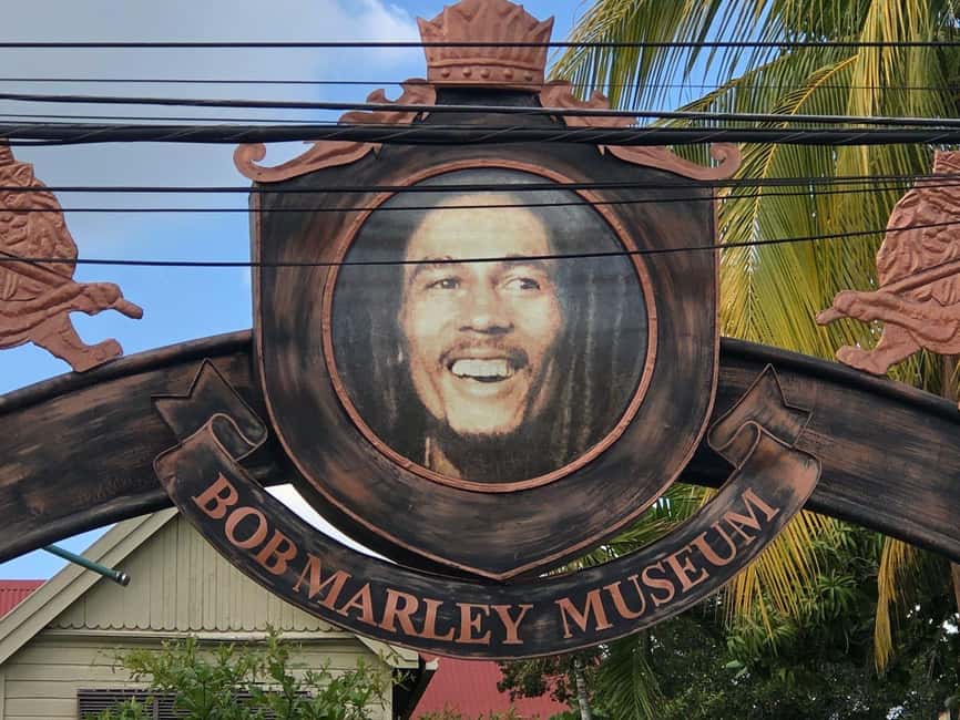 Bob marley 9 Miles & Dunns River Tour from Ocho Rios - Setting Off From Ocho Rios: the morning drive and the rhythm of the day