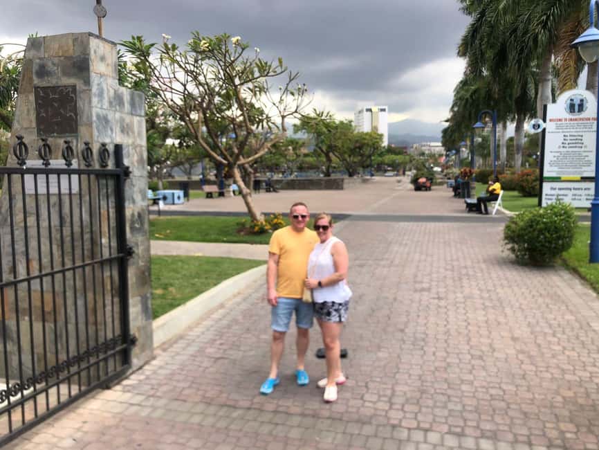 Bob marley 9 Miles & Dunns River Tour from Ocho Rios - Nine Mile in St. Ann: seeing Bob Marley’s birth house and early life up close