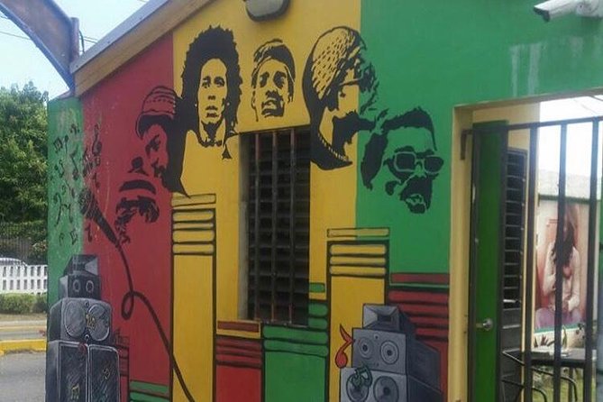 Bob Marley Museum and Devon House Kingston Private Day Tour - The private driver experience, from Damien to Carlos