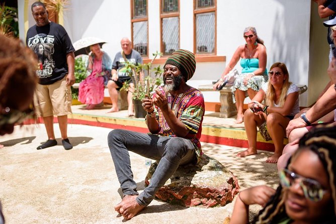 Bob Marley Nine Mile and Dunn's River Falls Tour From Montego Bay - Nine Mile: More Than a Photo Stop for Bob Marley Fans