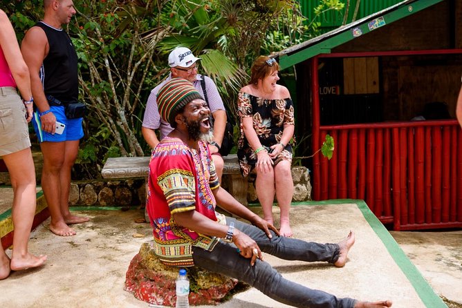 Bob Marley Nine Mile and Dunn's River Falls Tour From Montego Bay - Getting There: The Air-Conditioned Drive That Eats Time