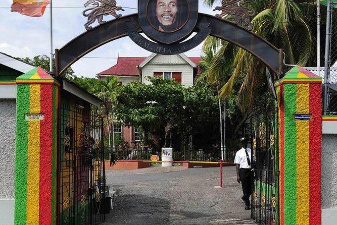 Bob Marley Nine Mile Tour from Ocho Rios - Nine Mile stops that matter: mausoleum, museum, and family home