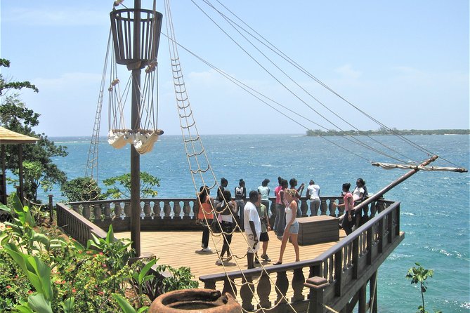 Bob Marley's Nine Mile Admission and Guided Tour from Montego Bay - Value of the $135 price tag: what’s included and why it can be worth it