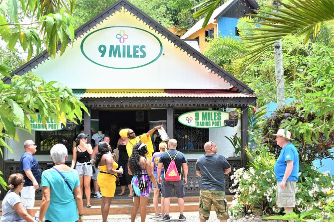 Bob Marley's Nine Mile Day-Trip w/Admission & Guided Tour from Grand Palladium - Plantation House Stop: Greenwood Great House and the High-Elevation Views