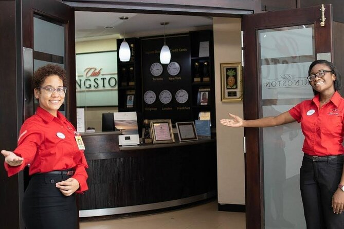 Club Kingston VIP Lounge & Priority Entry at Norman Manley - Food, drinks, and snacks that actually cover real waiting time
