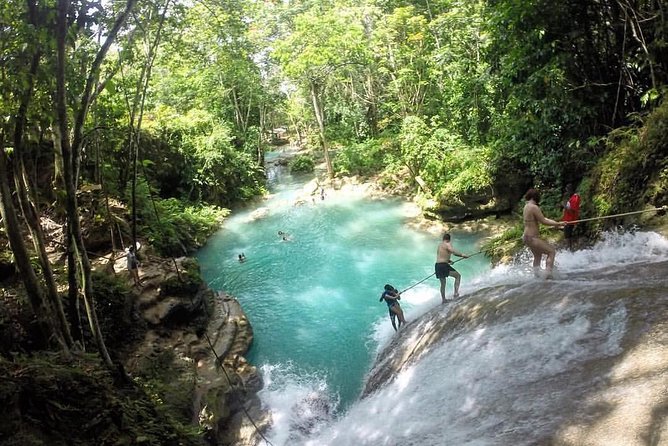 Cool Blue Hole from Ocho Rios - Getting there, pickup comfort, and why the drive matters