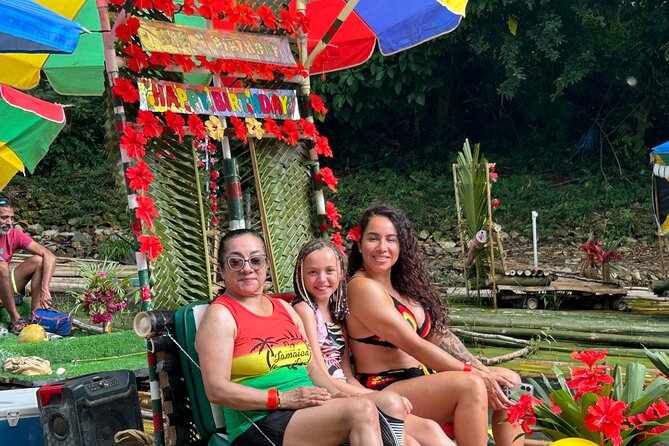 Customized Happy Hour Bamboo Rafting+Limestone Massage + Shopping - The bamboo raft drift: what to expect on the Lethe River