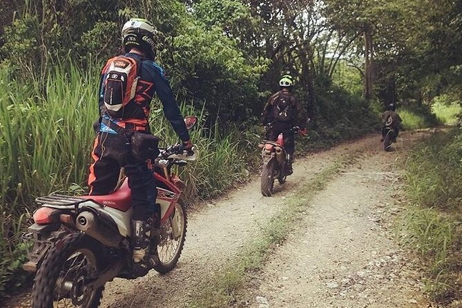 Dirt Bike Tours - Entering the Kingston Backroads: What This Tour Feels Like