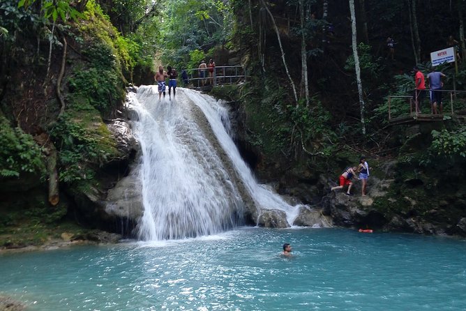 Dunn's River Falls - Why Dunn’s River Meets Blue Hole on One Half-Day