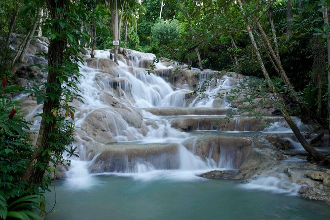 Dunn's River Falls And Shopping Tour From Ocho Rios - Key things to know before you go