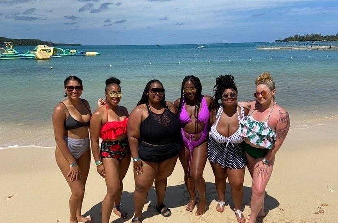 Dunn's River Falls And Shopping Tour From Ocho Rios - The guide experience that makes the difference