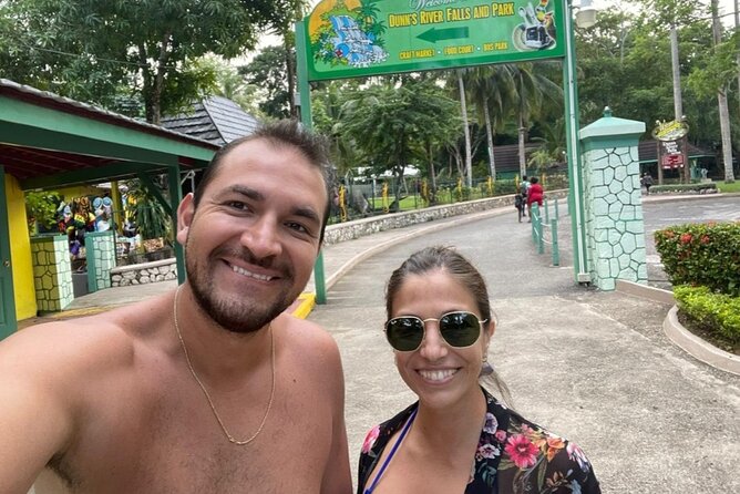 Dunn's River Falls And Shopping Tour From Ocho Rios - The ideal traveler: who should book this tour