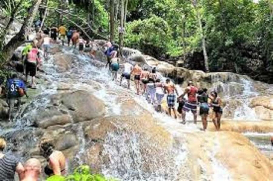 Dunn's River Falls Day Tour - Practical tips that prevent common problems