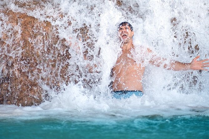 Dunns River Falls and Blue Hole Ocho Rios - The guide factor: what the name Romeo says about how this tour runs