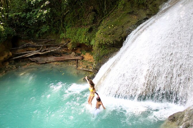 Dunns River Falls and Blue Hole Ocho Rios - Dunn’s River Falls: the 600-foot climb, guided so you do not slip up