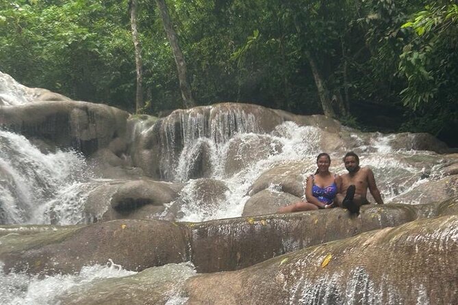 Dunns River Falls and Shopping Tour in Ocho Rios - Lunch at Scottie’s: where to refuel without derailing the plan