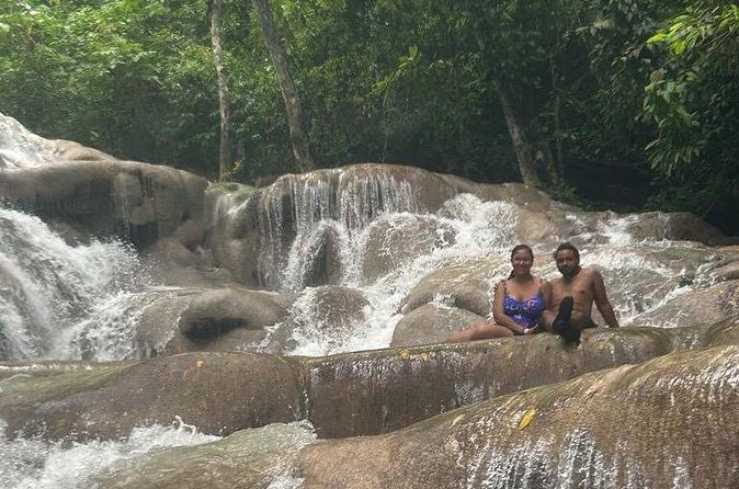 Dunns River Falls and Shopping Tour in Ocho Rios - What the $270 per group really buys you