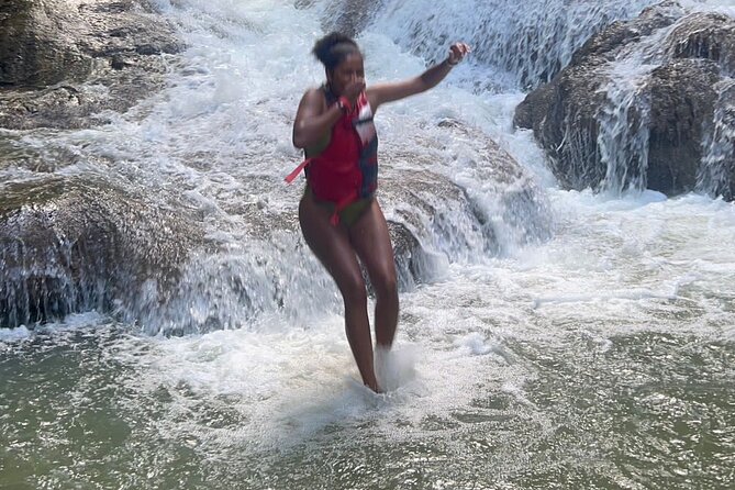 Dunns River Falls and Shopping Tour in Ocho Rios - Tips to make your day easier at Dunn’s River and in town