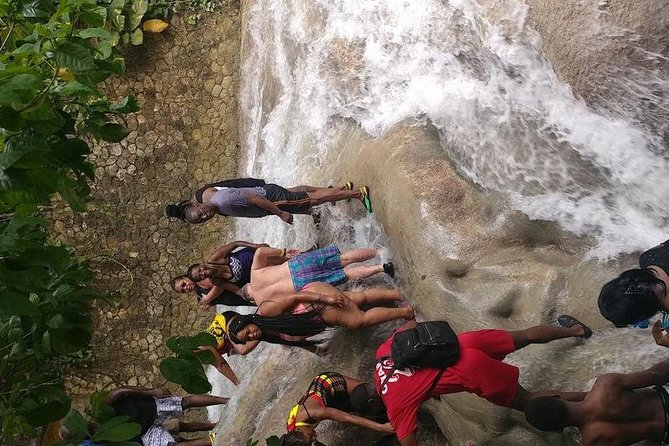 Dunns River Falls Scenic Tour - After the Climb: Jerk Lunch and Getting Your Energy Back