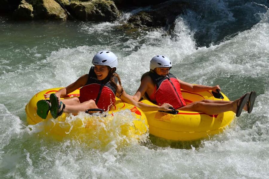 Falmouth: Jungle River Tubing & Bamboo Beach Club with Lunch - Rio Bueno River Tubing: What the ride is really like
